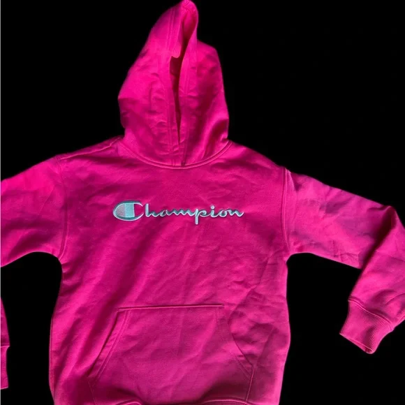 ✨ Pink Champion hoodie with embroidered logo✨ - Picture 3 of 4